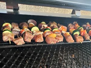 This Easy Grilled Teriyaki Steak Kabobs Recipe is perfect for a weeknight bbq dinner! Just assemble and throw on the grill for an easy dinner!