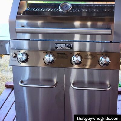 Monument Grills Stainless 35633 assembled with cabinet doors and lid closed